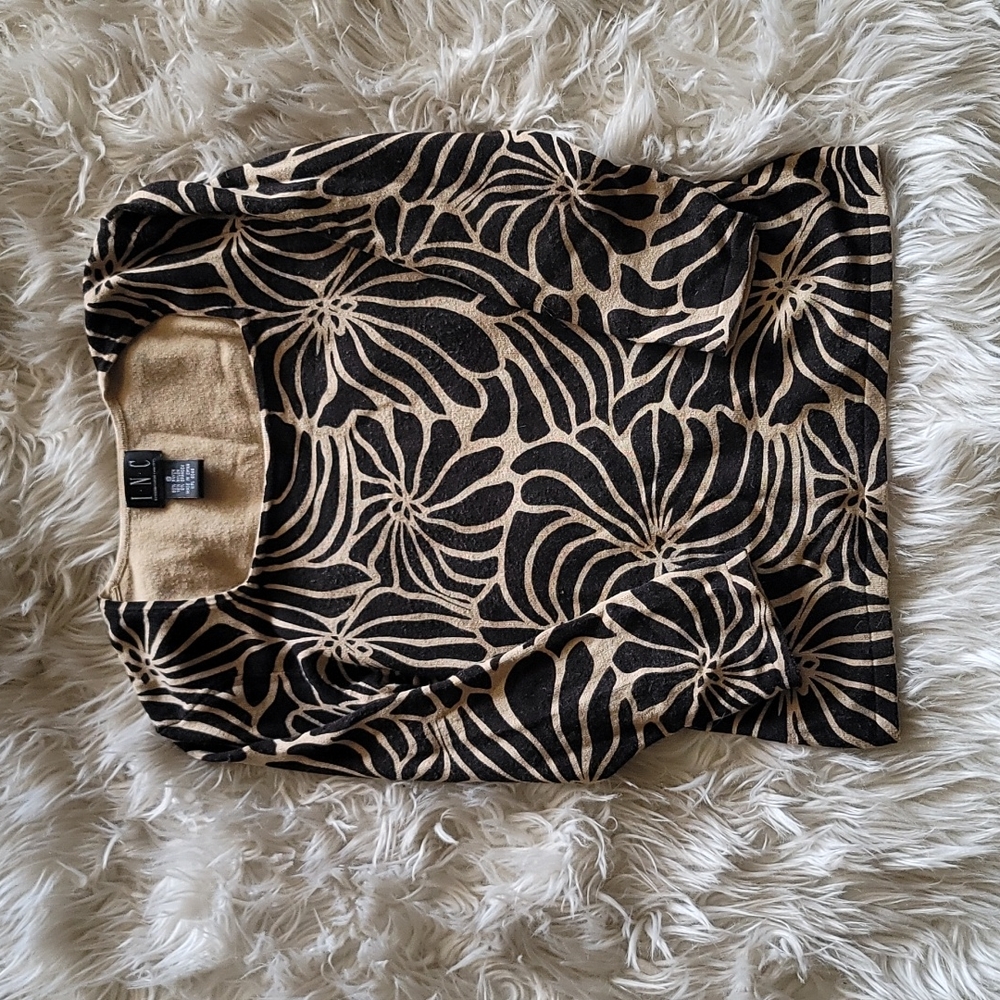 INC small top